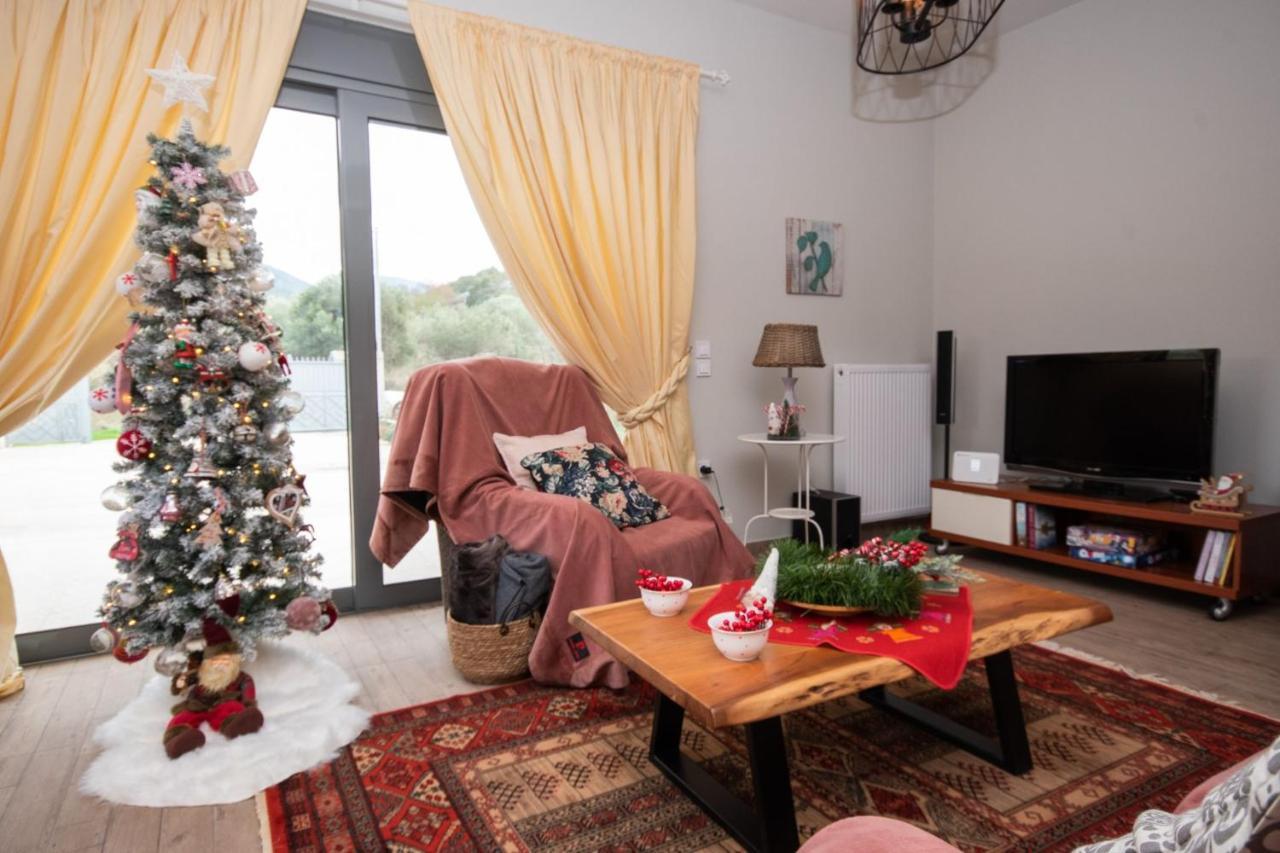 Stellas Guesthouse Near Arachova Stírion Dış mekan fotoğraf